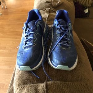 Hoka one one W.  Gaviota size 9.5